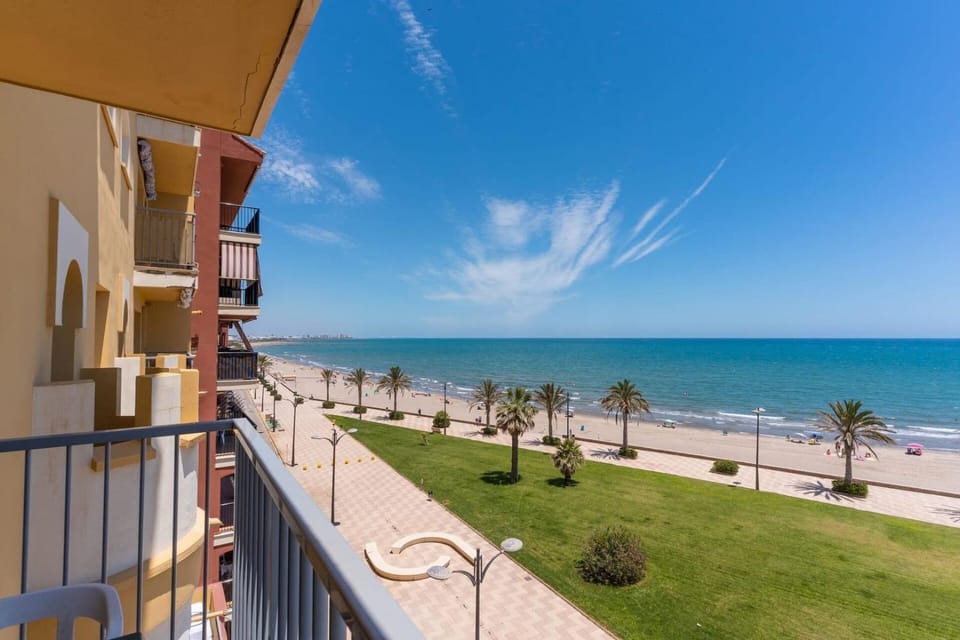 Port SaPlaya beach apartment by Invalencia Apartment in Valencian Community