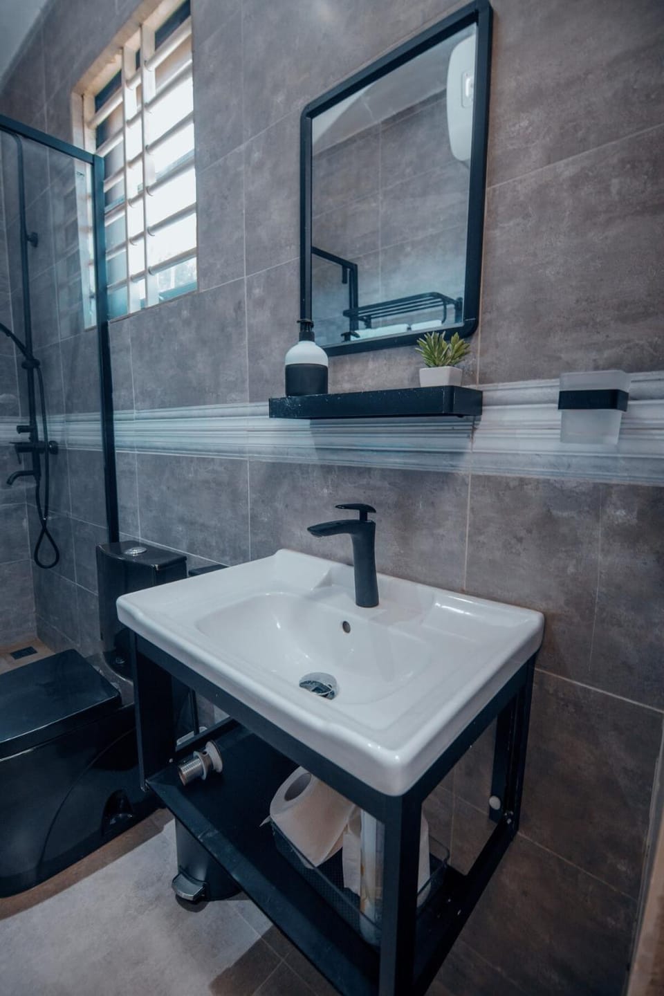 Bigchills Airport Apartment in Accra