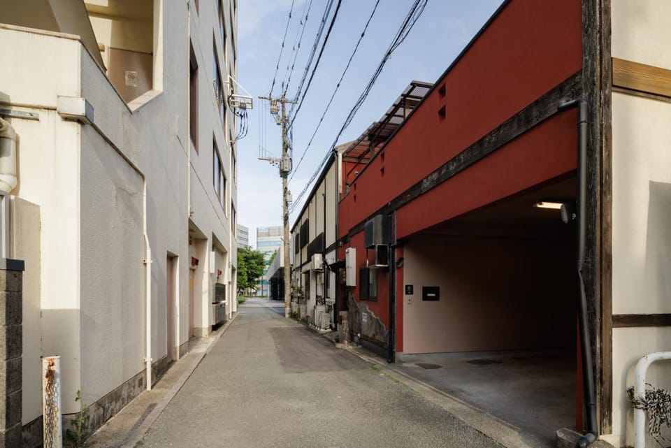 Property building, Day, Neighbourhood, Street view