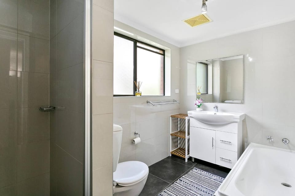 Shower, Bathroom, Bath