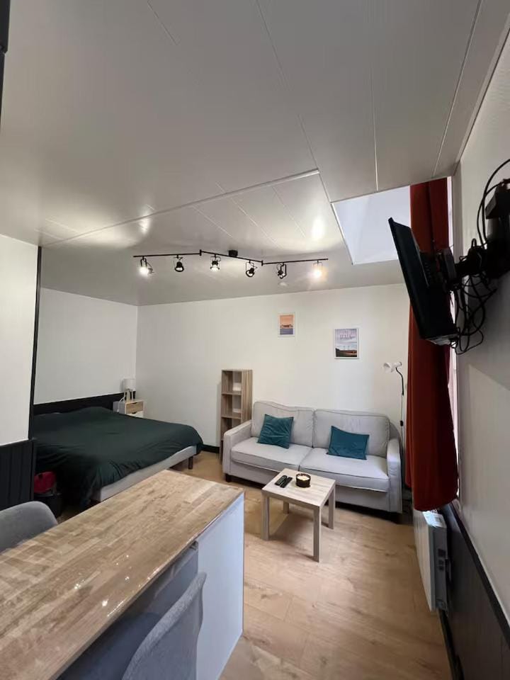 L’Hermione – centre et cures thermales Apartment in Nouvelle-Aquitaine
