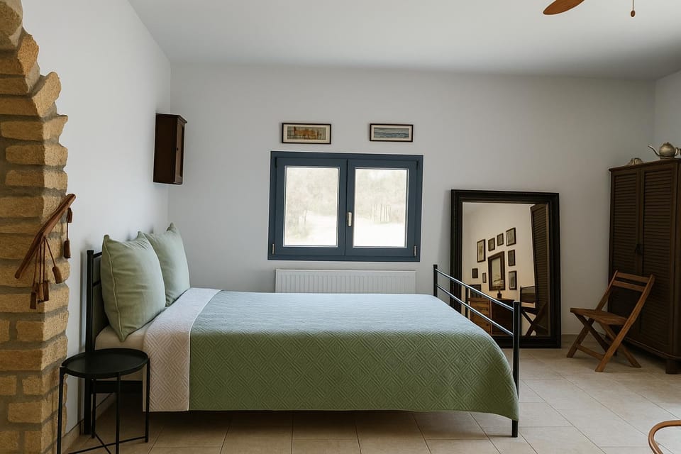 Pefko Salty Studio Apartment in Islands