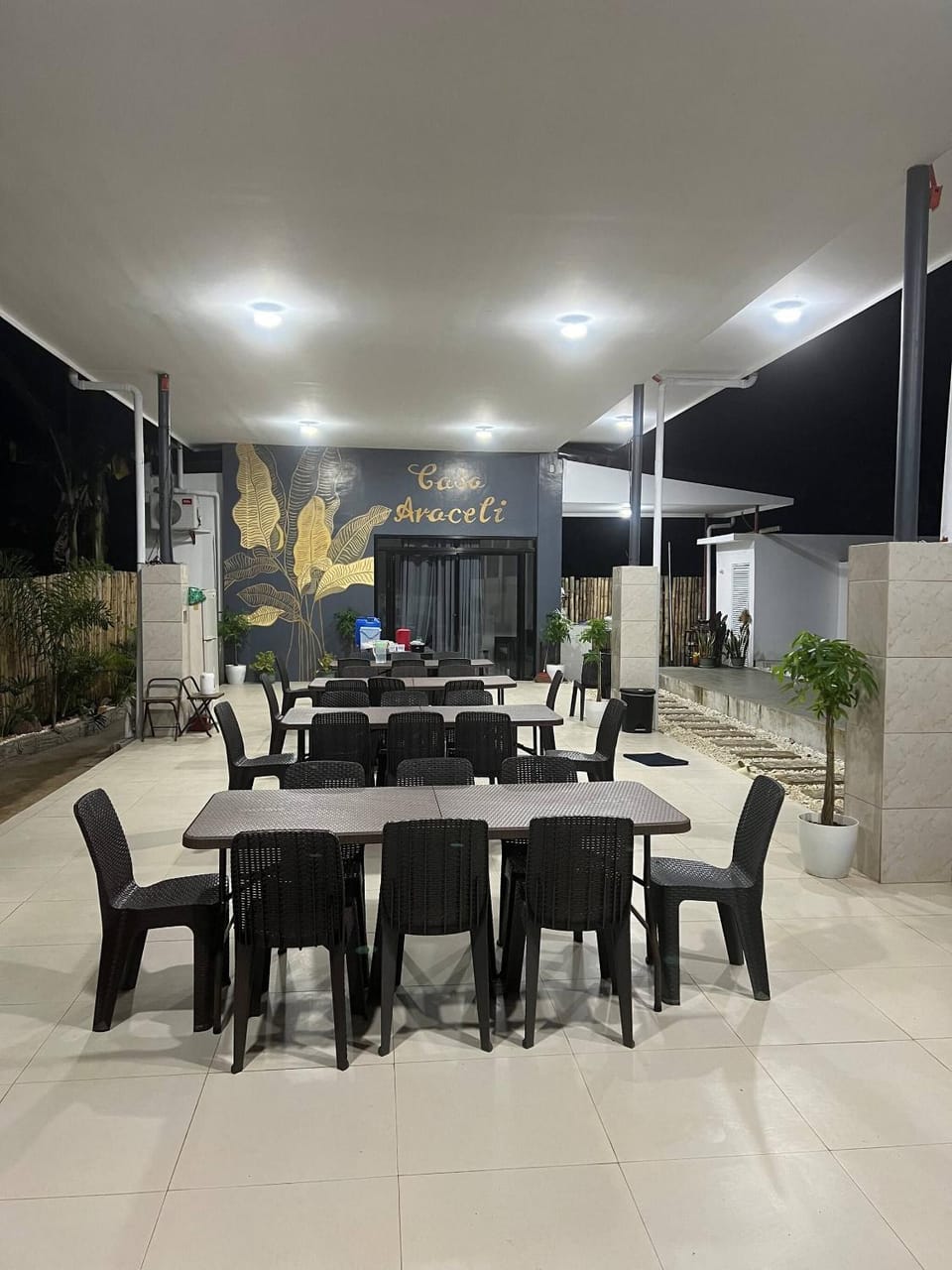 Communal lounge/ TV room, Dining area