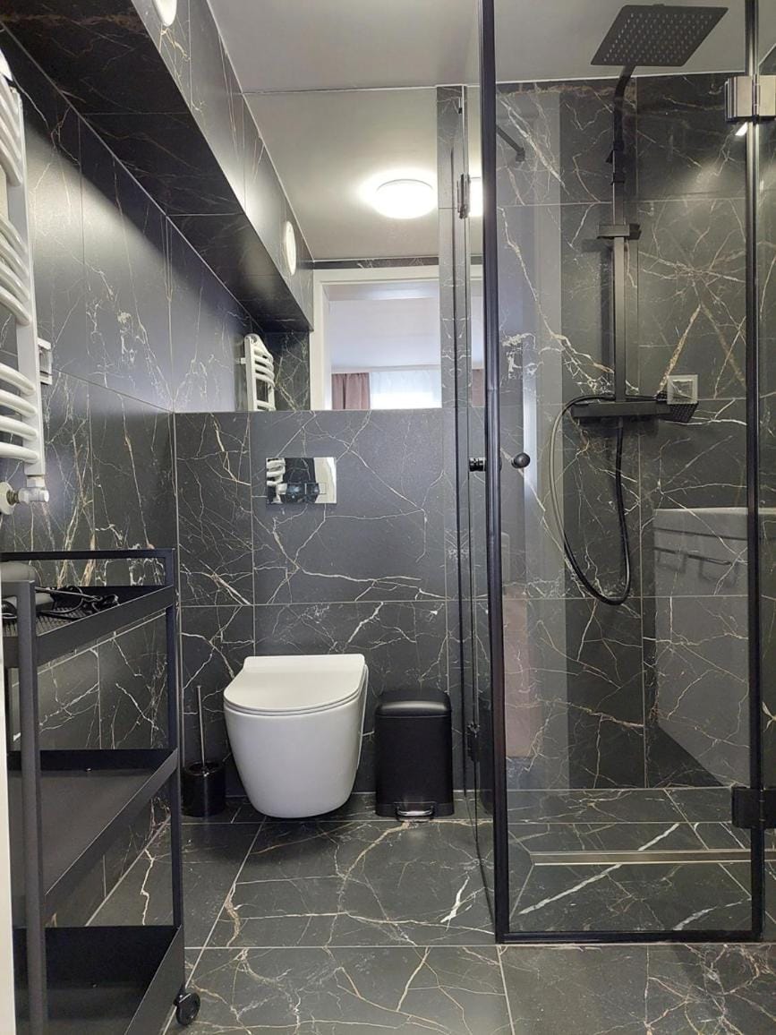 Apartament dwuosobowy A07 w Welle Apartment in West Pomeranian Voivodeship, Poland
