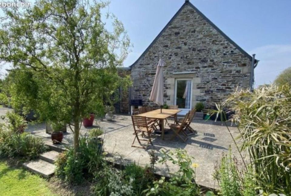 Garden, Dining area, Garden view