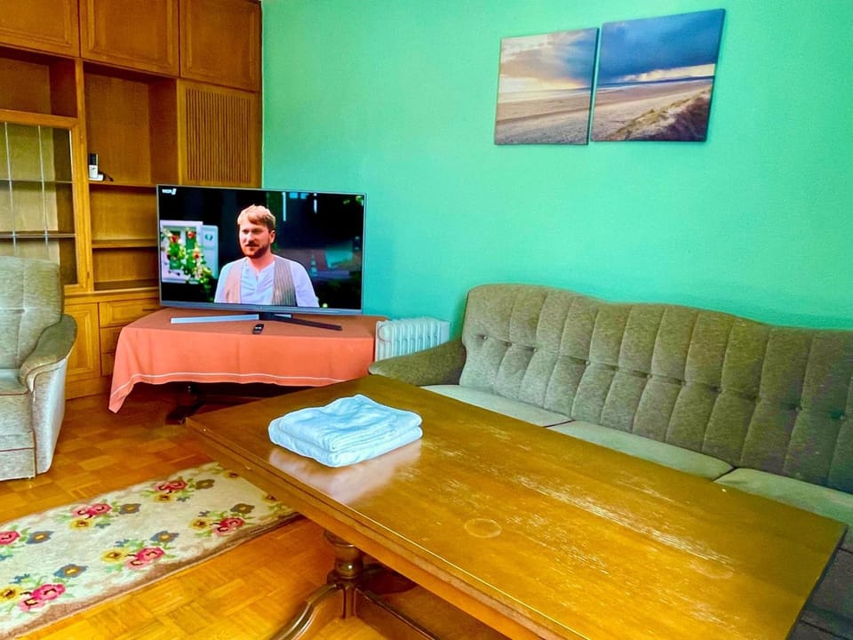 Ride & Rest, Budget, Waschmaschine, Wohnzimmer, Küche, Radlgarage Apartment in Bavaria
