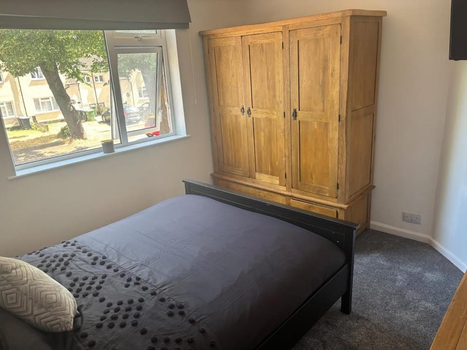 3 bed home - Stratford Upon Avon House in Stratford-upon-Avon