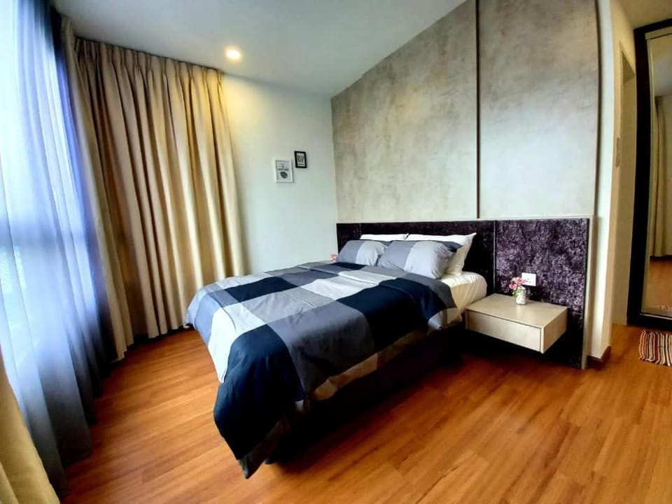 Dream Homes at i-City - WiFi TV Box and 1 Carpark House in Selangor, Malaysia