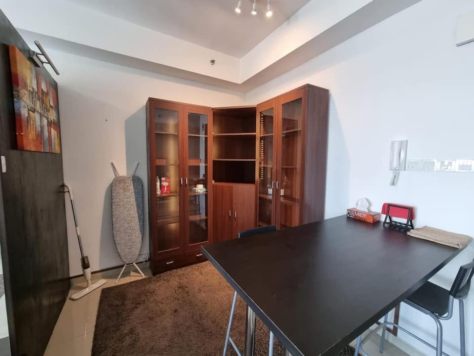 Elite Homes at i-City - WiFi TV Box and 1 Carpark House in Selangor, Malaysia