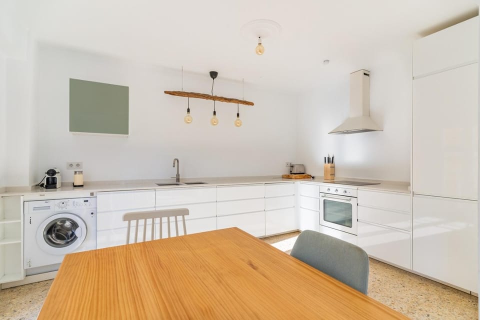 Cabalicious Flat-big families by Invalencia Apartment in Valencia