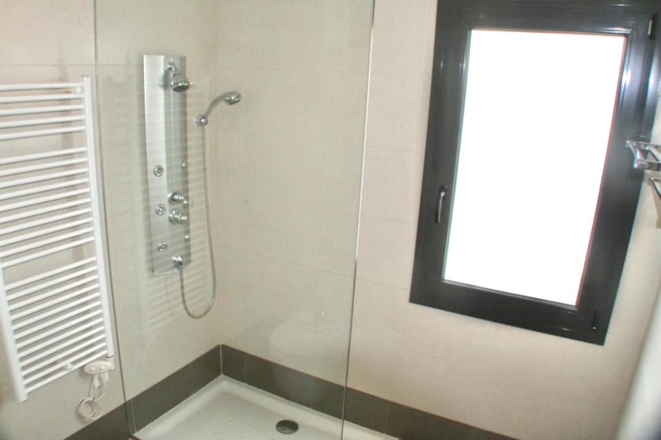 Presciosa Villa Jupiter SOLO FAMILIAS Villa in Cambrils