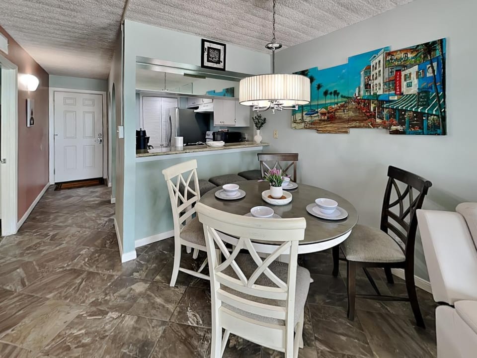 Sunny Sands Apartment in Galveston Island