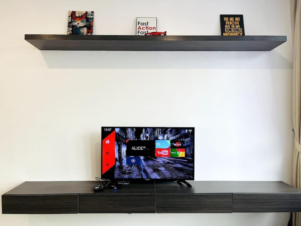 Lumi Homes at i-City - WiFi TV Box 1 Carpark House in Selangor, Malaysia