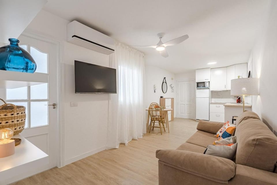 Central apartment with AirCon Apartment in Canary Islands