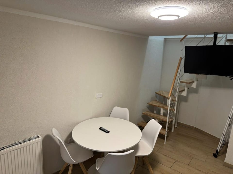 Asiatisches Landhaus Pension Bed and Breakfast in Thuringia, Germany