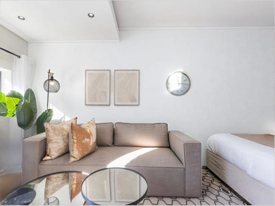 On Park - Century City Lux Studio Apartment Apartment in Cape Town