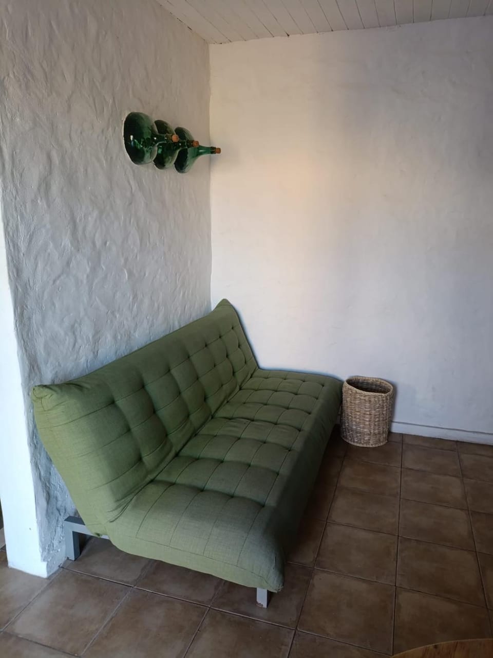 Bed, Living room
