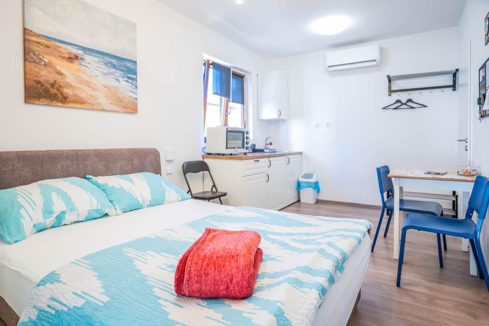 Studio in front of the highest bell tower in Istria Bed and Breakfast in Vodnjan