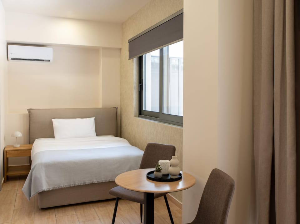 Bed, Bedroom, air conditioner
