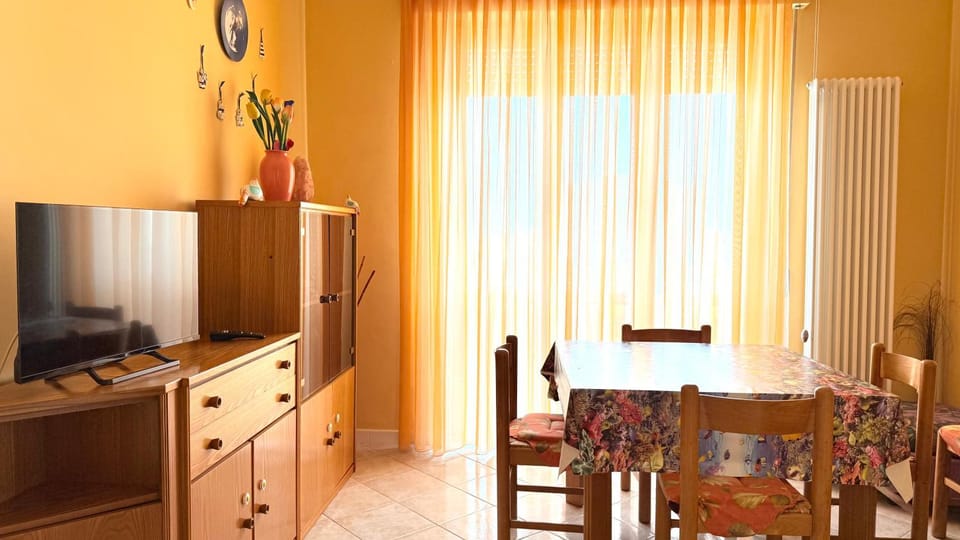 M446 - Marcelli, trilocale in residence con piscina Apartment in Marcelli