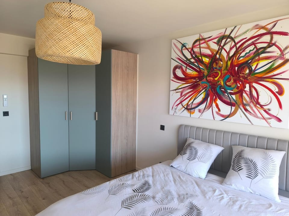3-room air-conditioned terrace, sea view Apartment in Cannes
