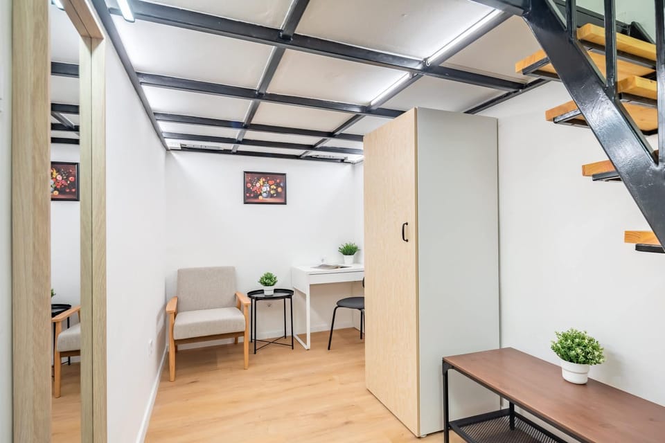 Very Central - Modern - Easy Airport Bus Apartment in Budapest