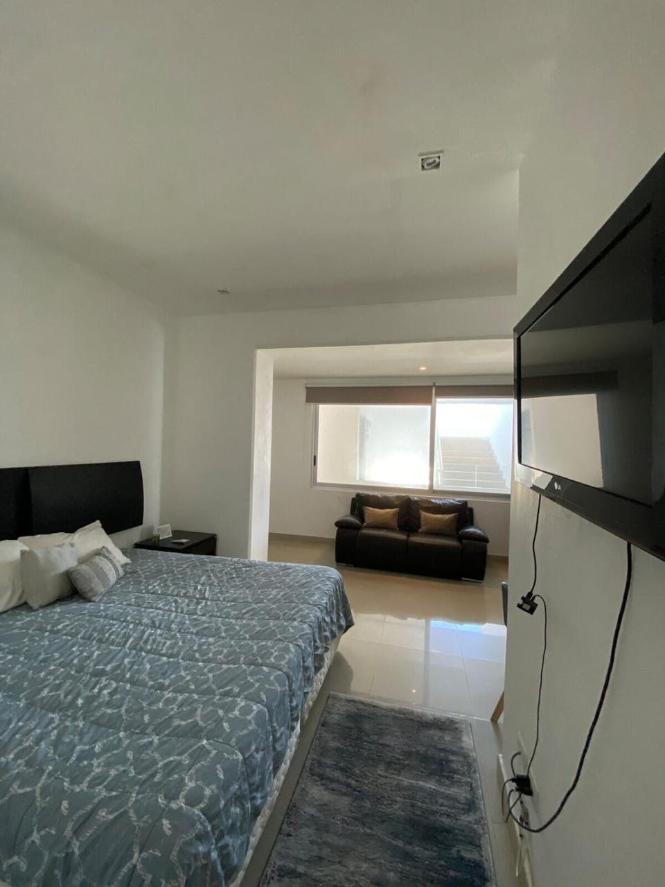 Bed, TV and multimedia