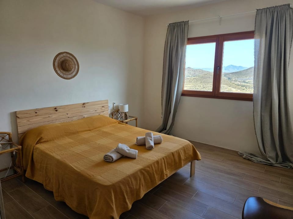 Bed, Natural landscape, Photo of the whole room, Mountain view