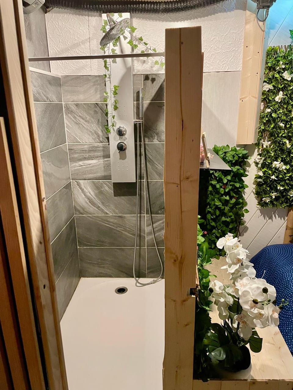 Appartement avec Jaccuzi & Jardin Apartment in Occitanie