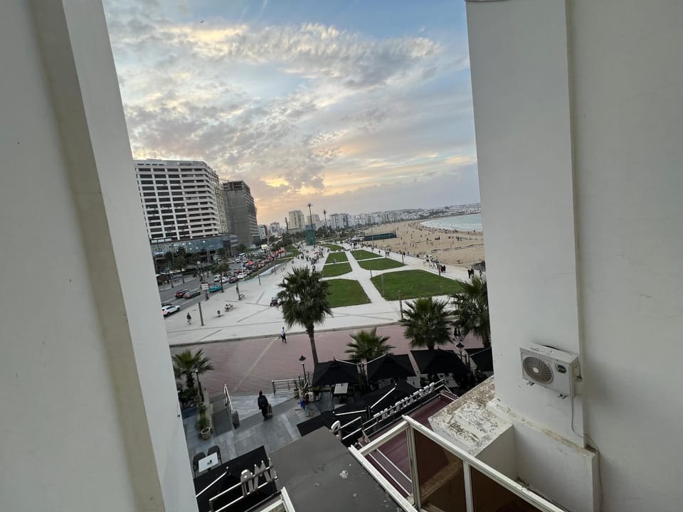 Appartement 3 chambre à panorama bay corniche city centre Apartment in Tangier