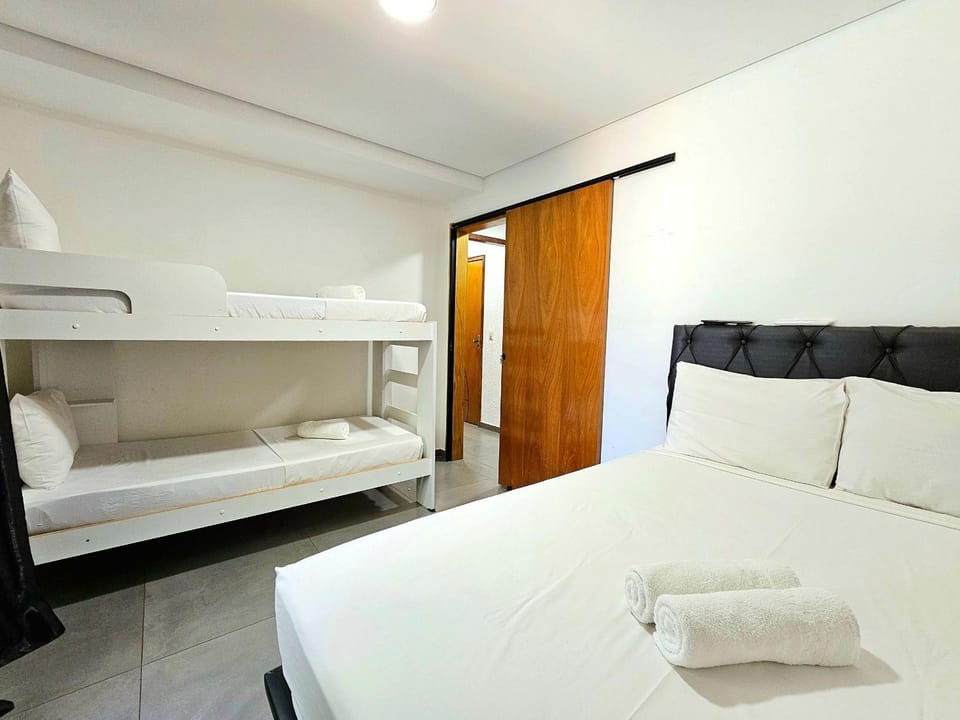 Casa 2 quartos 2 banheiros em meio a Área Verde House in Foz do Iguaçu