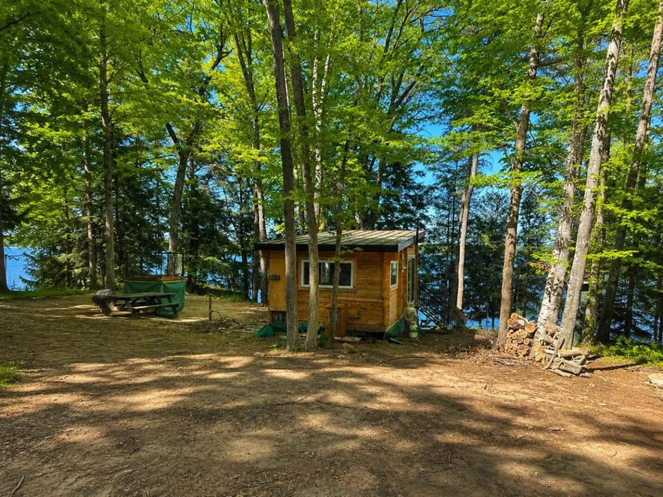 1-bedroom Unique Eco Log Cabins in Parry Sound #103 Cabin in Parry Sound