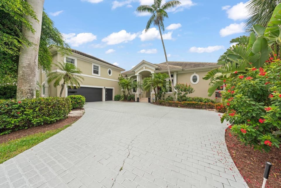 Sanctuary Chateau House in Sanibel Island