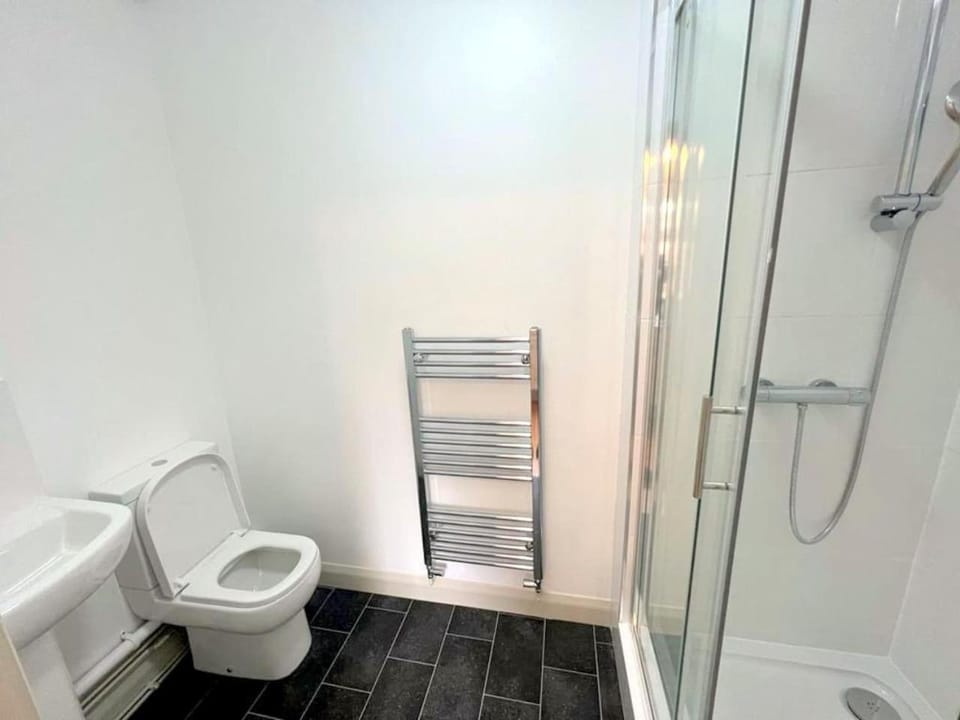 Studio (Twin) in Central Sutton House in England