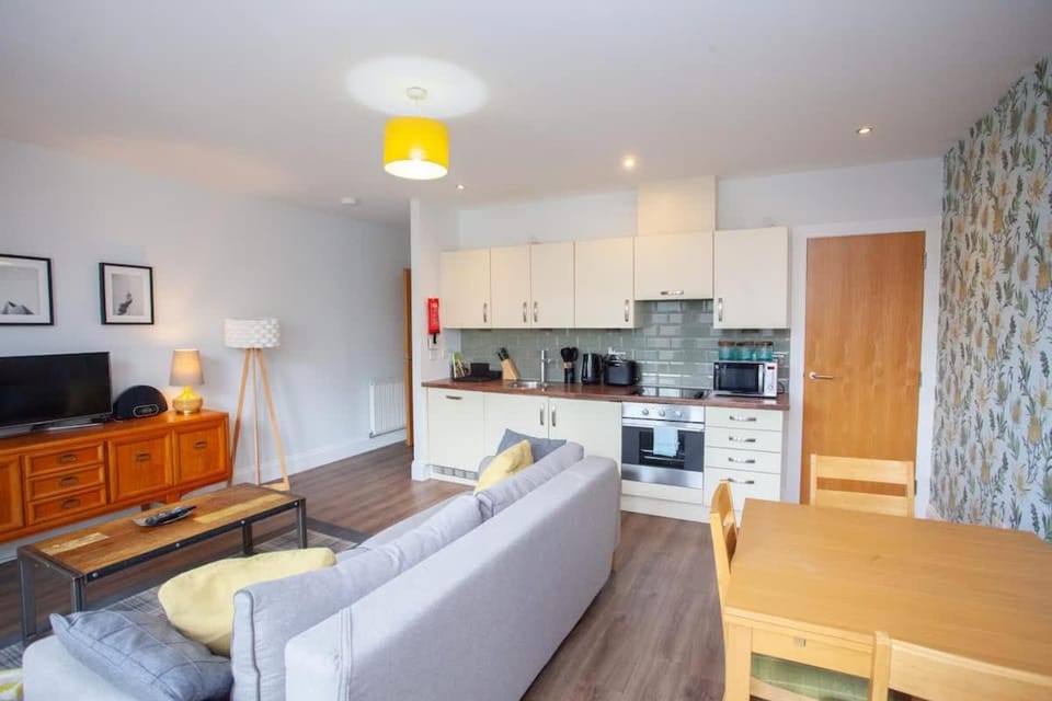 Stylish 3rd Floor Flat in Historic Merchant City Apartment in Glasgow