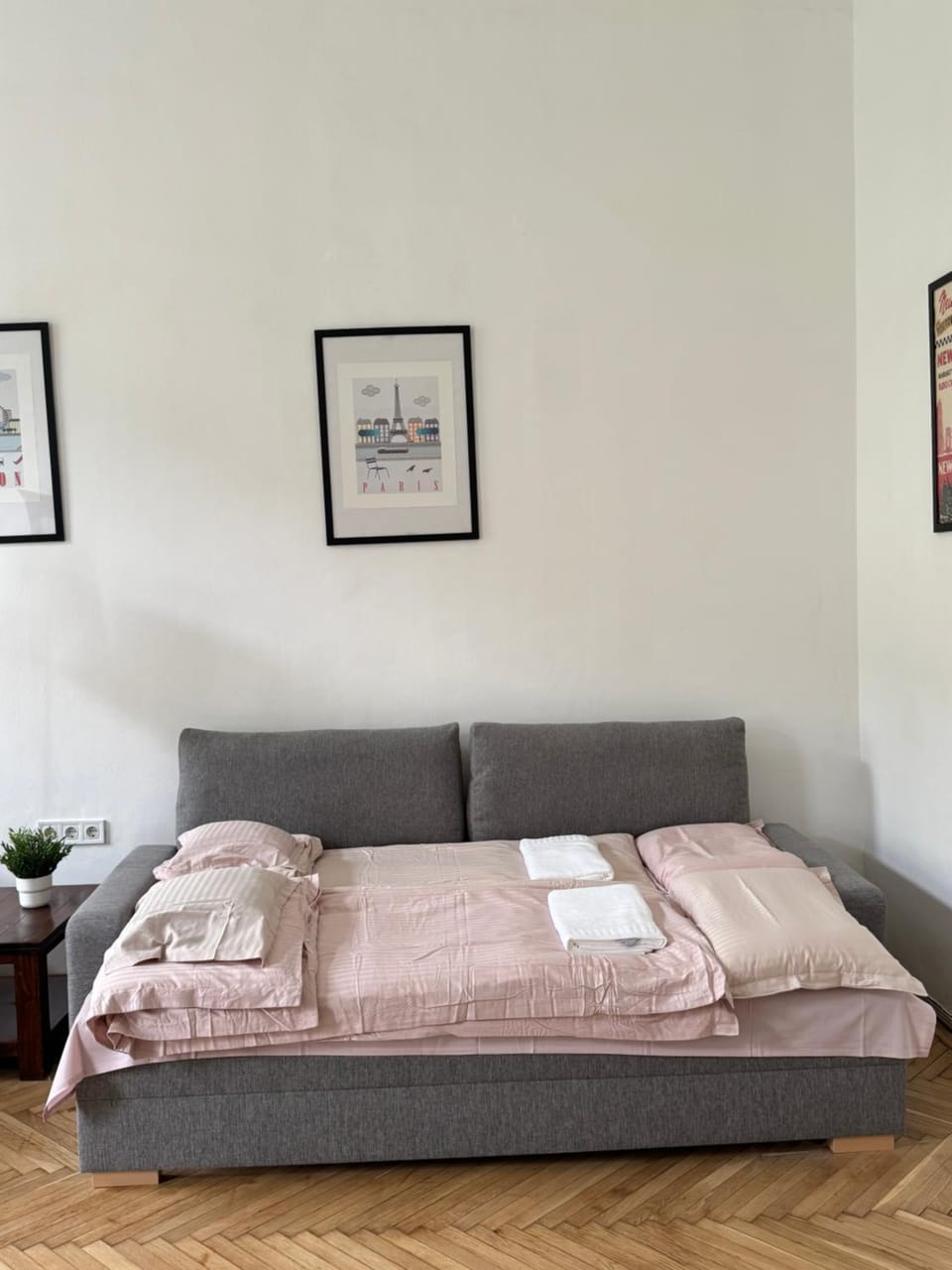 little star apartment Apartment in Budapest