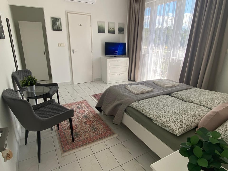 Lillybeth Lakeside Bed and Breakfast in Hungary