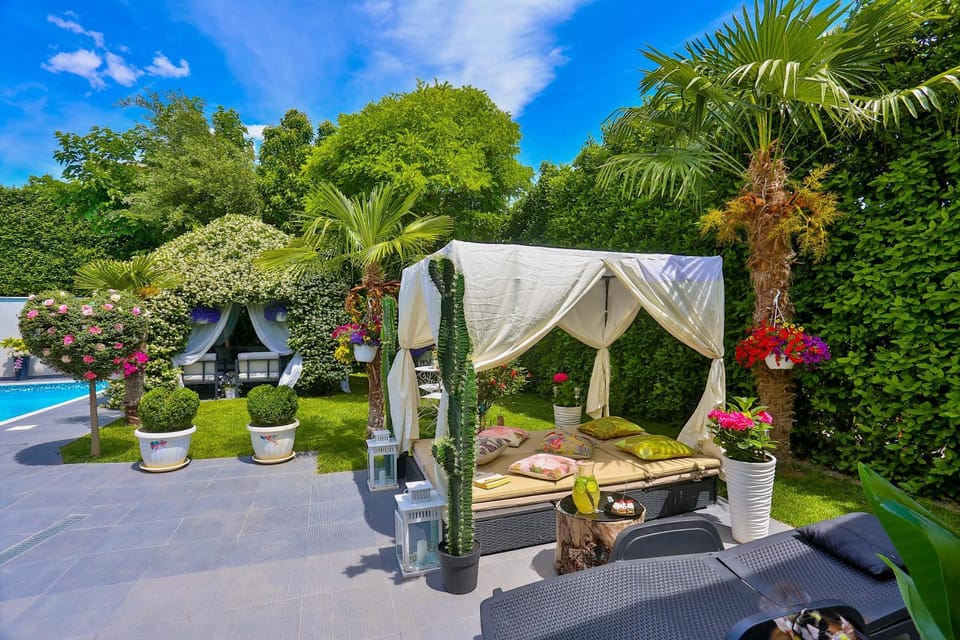 ***Green Dream***- villa in Split Villa in Split