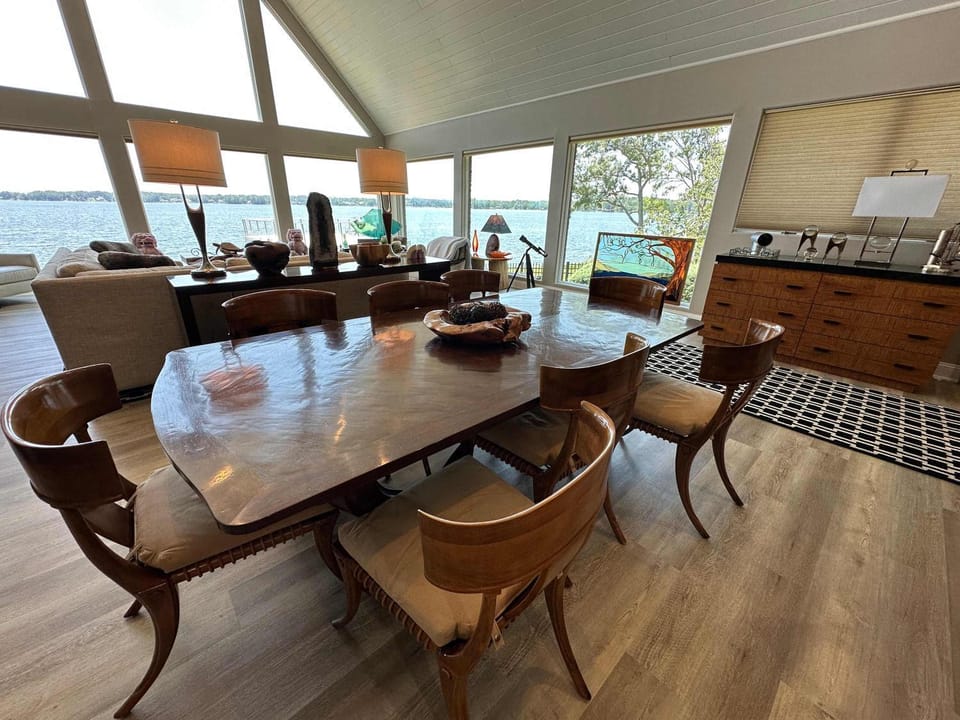 Driftwood Dreams House in Leesville