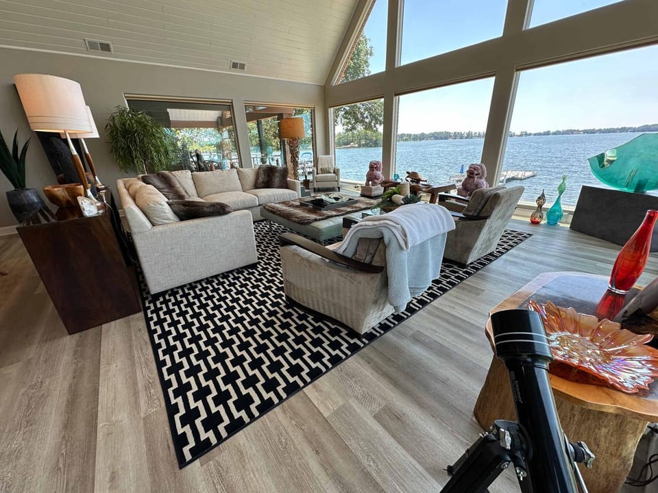 Driftwood Dreams House in Leesville