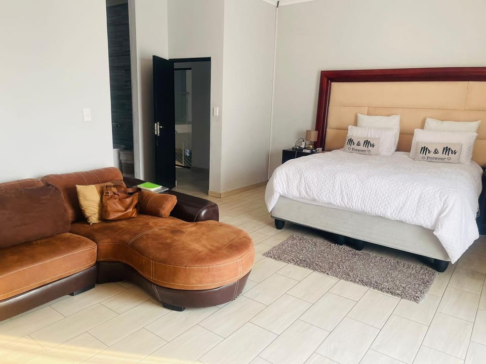Tan Ridge Hill House in Eastern Cape