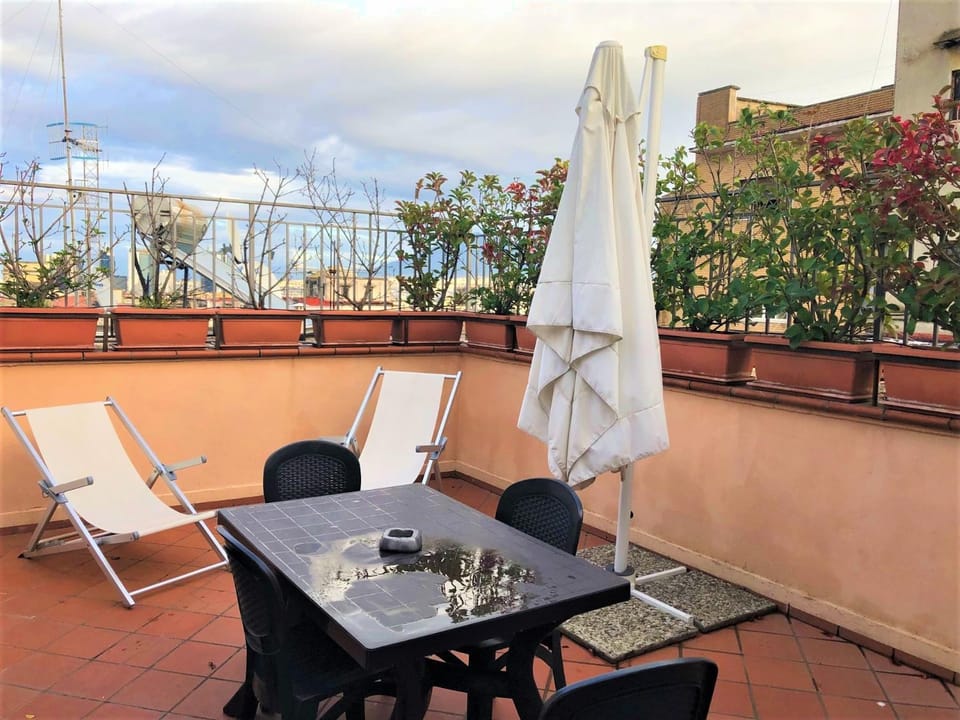 Balcony/Terrace, City view, Landmark view