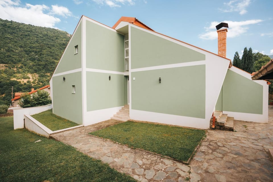 Property building, Garden