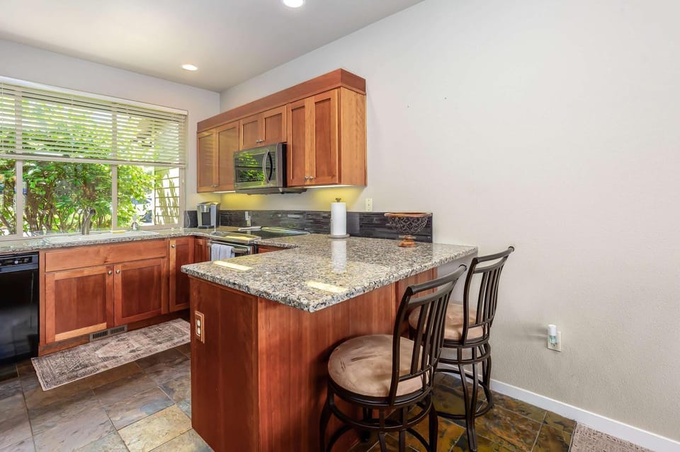 Painted Peaks Getaway Pet Friendly Resort Amenities House in Oregon