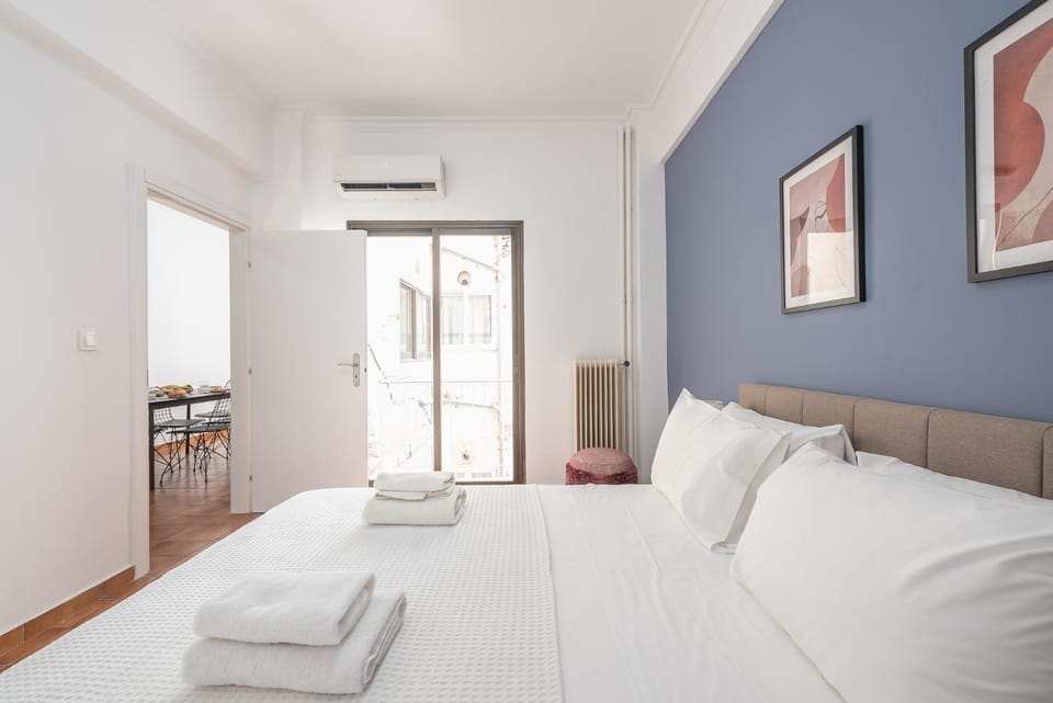 Veni Acropolis Museum 2Bd Apt Apartment in Sporades, Greece