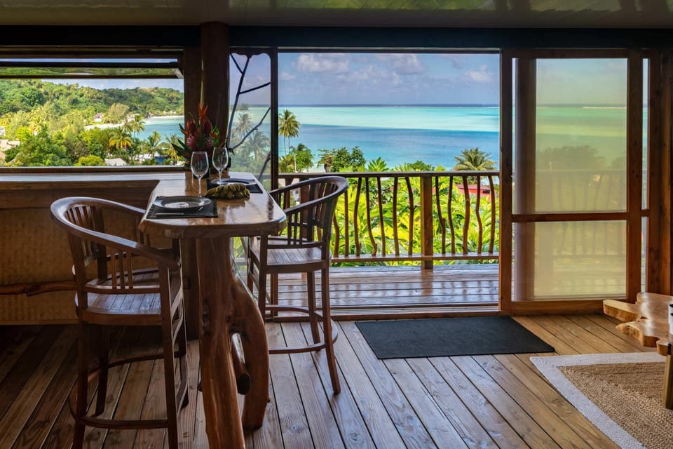 Patio, View (from property/room), Balcony/Terrace, Seating area, Dining area, Sea view