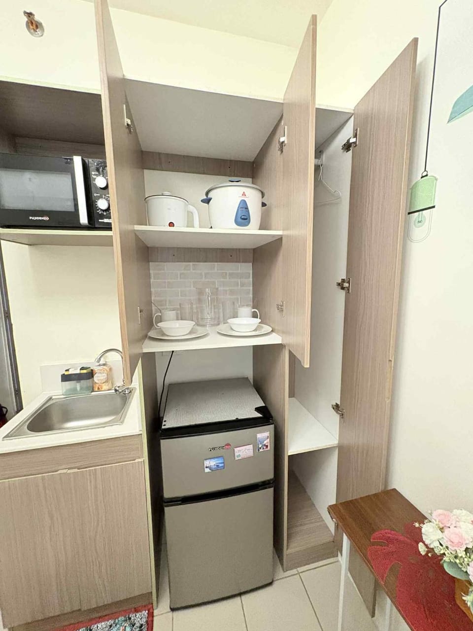 JJMC PLACE 29 With Netflix and Unli Wifi Apartment in Mandaluyong