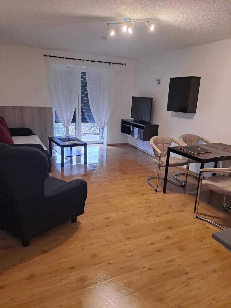 Apartment Wesseling Zentrum Nauerz Apartment in Rhineland-Palatinate