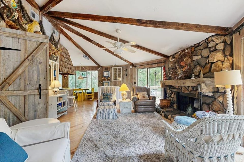 Beach Haus House in Edisto Beach