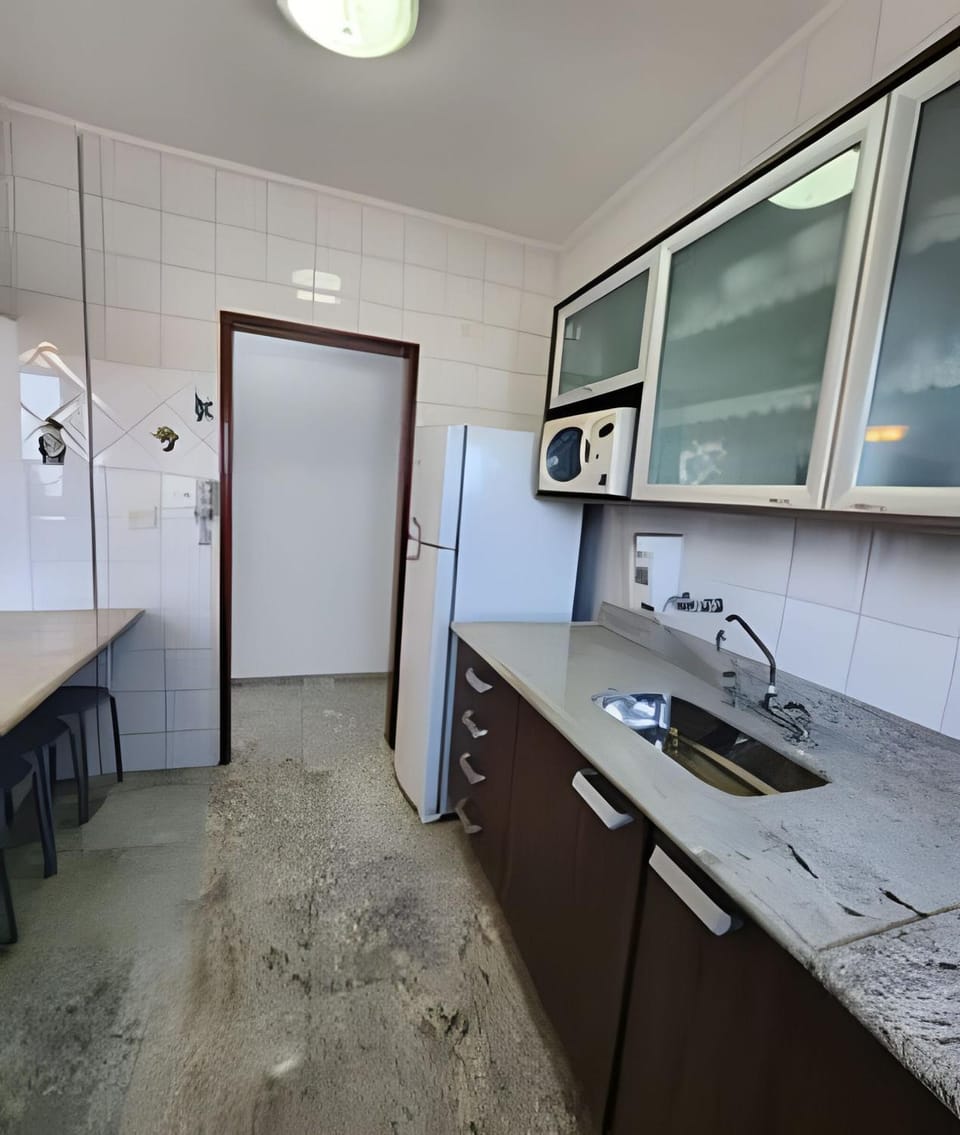 APTO PÉ na AREIA com Piscina - Centro Itanhaem Apartment in Itanhaém